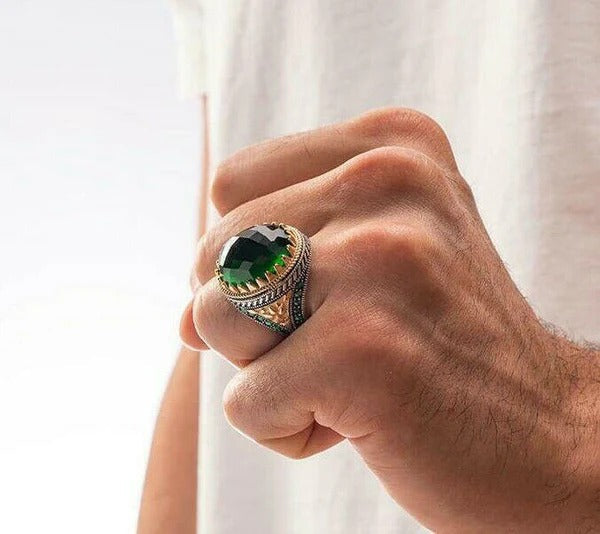925 Sterling Silver Faceted Cut Emerald Stone Mens Ring