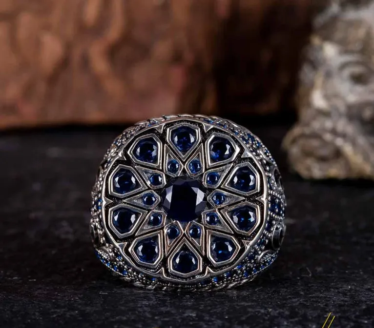 Round Blue Zircon Pieces Exclusive Silver Ring