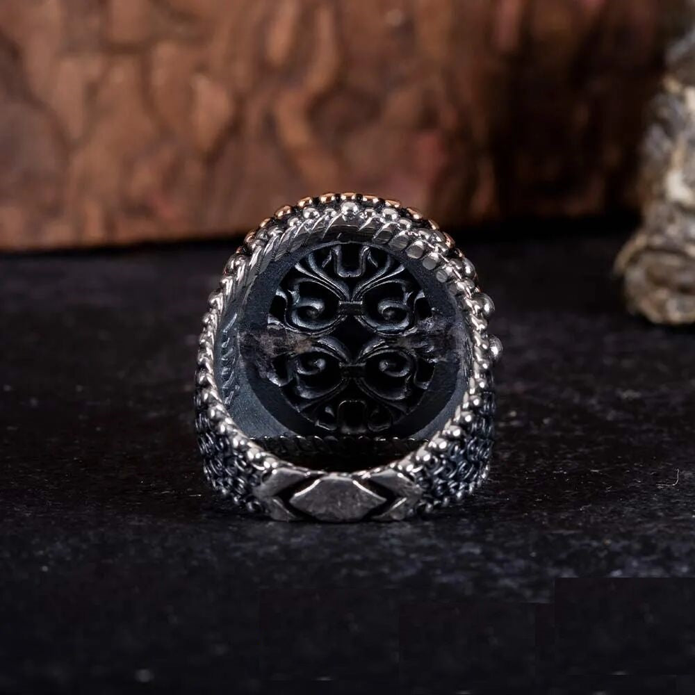 Stoneless Design Oxidized Silver Ring With Black Frame