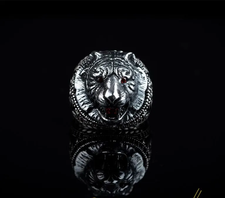 Lion Head Orange Zircon Pieces Exclusive Silver Ring