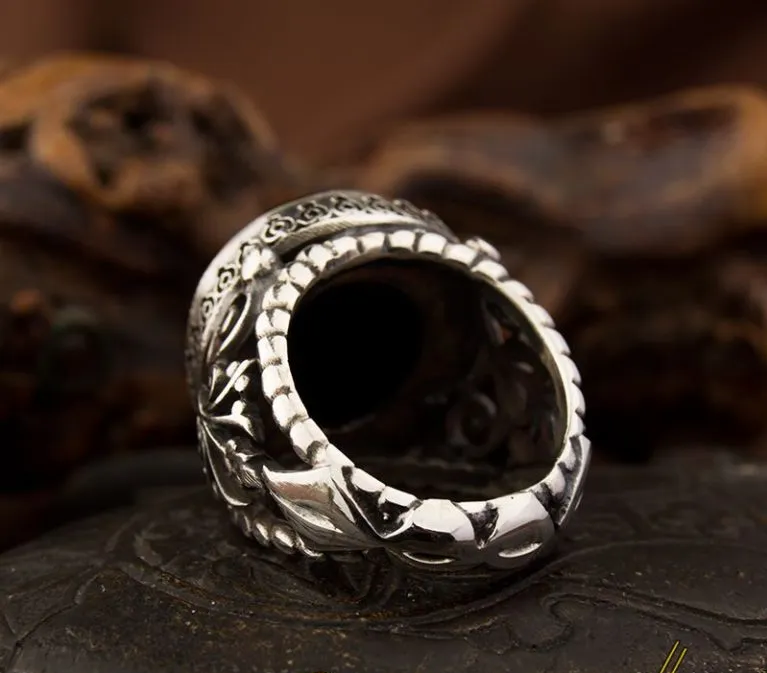 Ayat Al Kursi Black Aqeeq Handmade Silver Ring