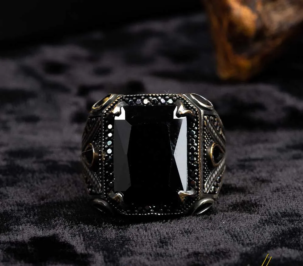 Black Zircon Elegant Silver Men Ring