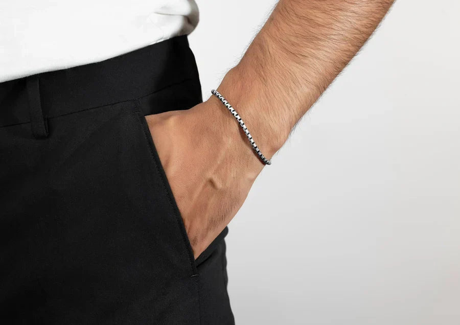 Classic Box Link Bracelet