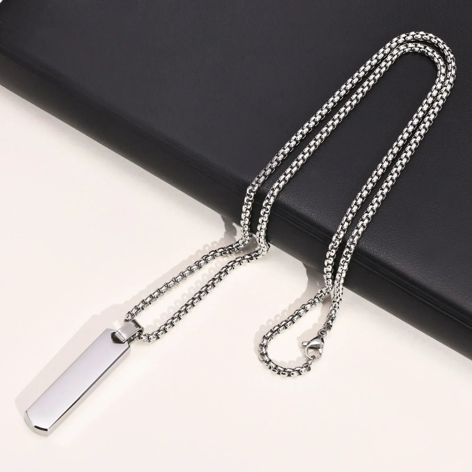 Contemporary Edge Chain -Silver