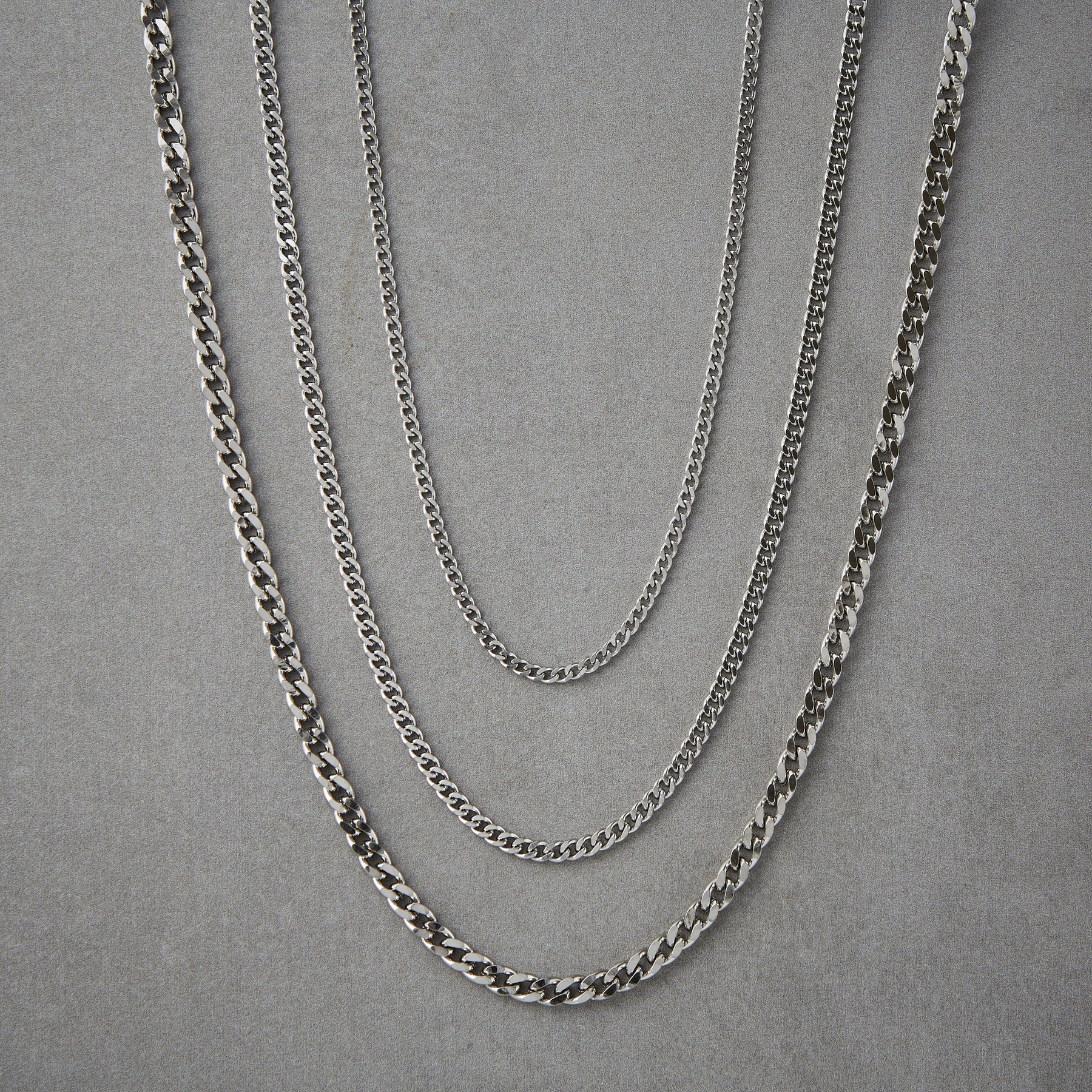 Essential Curb Chain