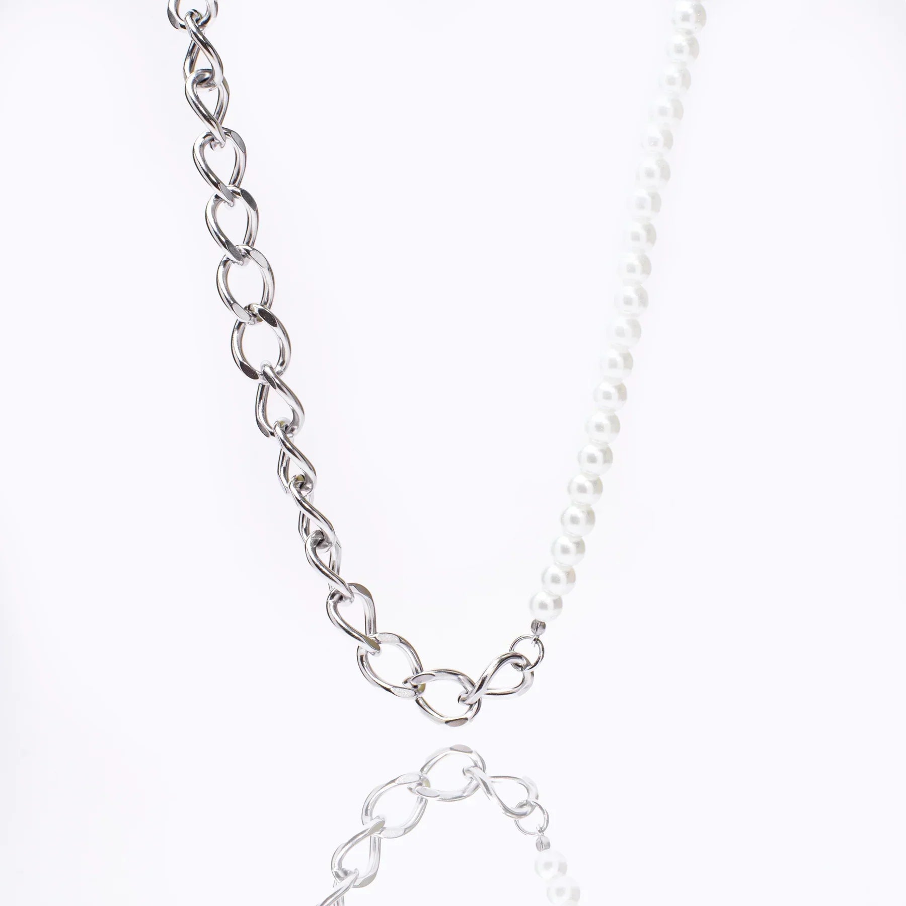 Pearl Rugged Chain